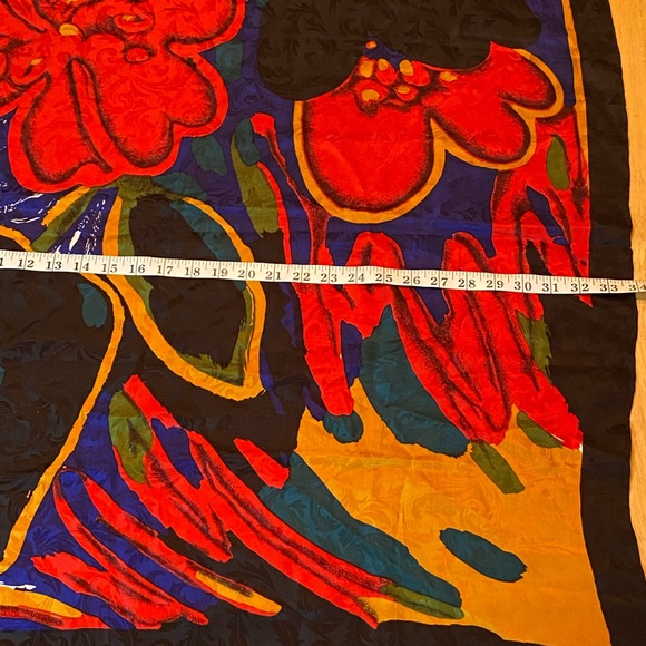 D’Argenlieu Paris 100% Silk Large Scarf - Picture 8 of 11